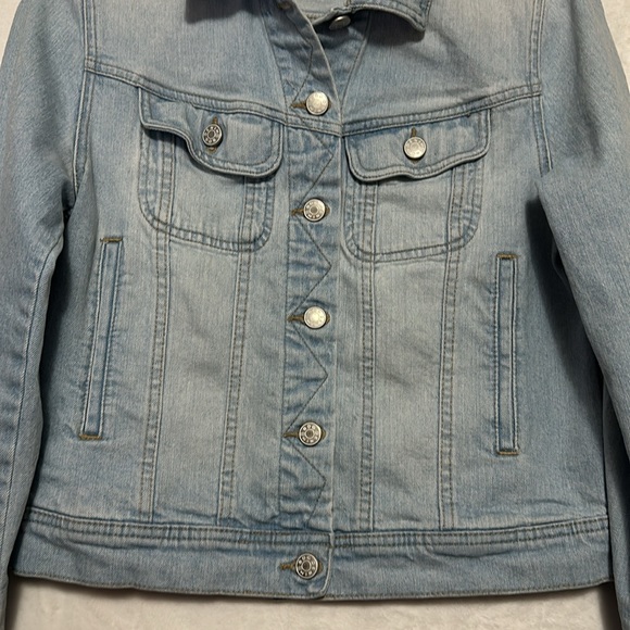 BDG Women’s Light Wash Denim Cropped Jean Jacket Size Medium - Picture 3 of 7